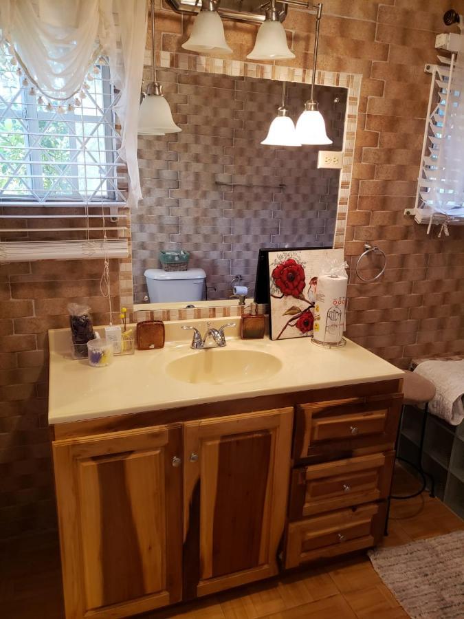 Villa Cliffe Ranch Mandeville Esterno foto