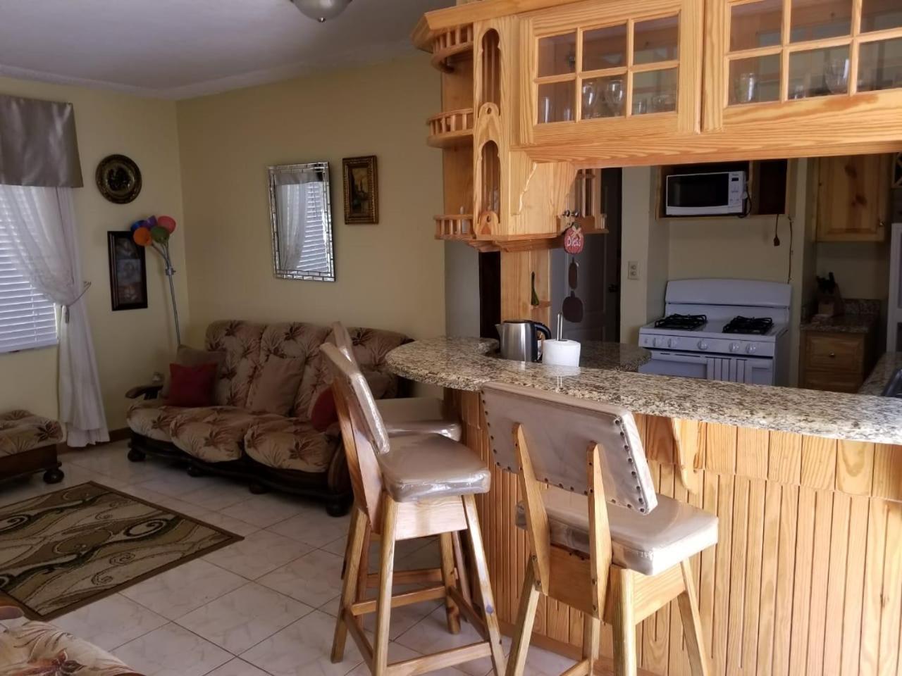 Villa Cliffe Ranch Mandeville Esterno foto